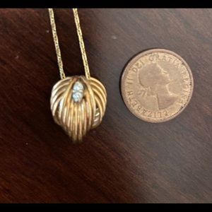 14k gold pendant